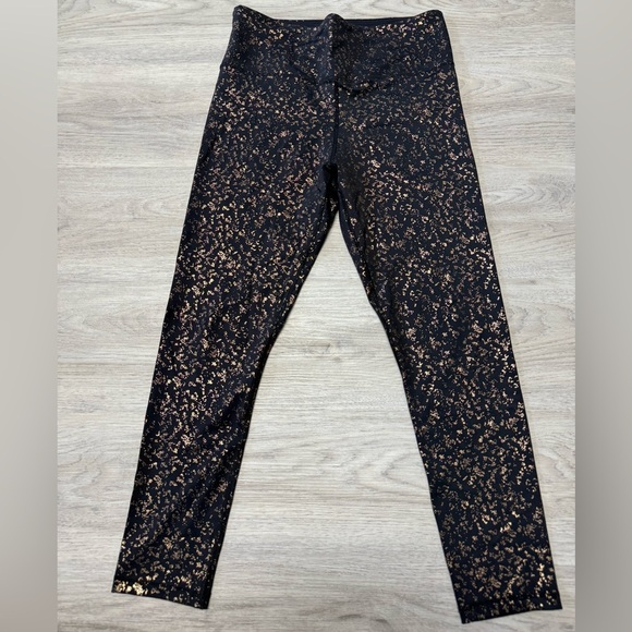 Zyia Leggings and NWT Shorts - Picture 2 of 7